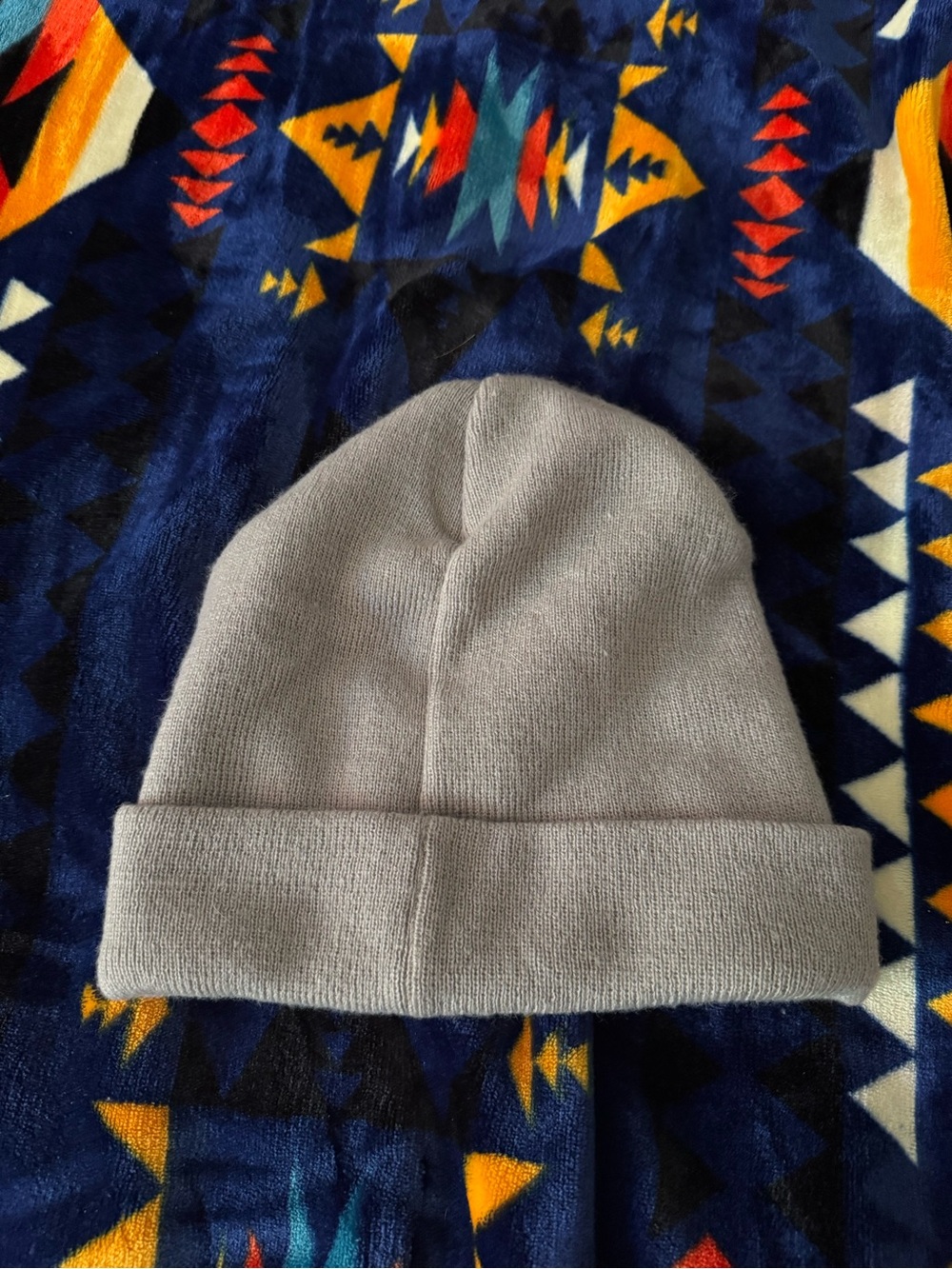 FA Light Gray Knit Cuffed Beanie with Embroidered Logo - Picture 3 of 4